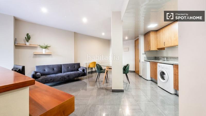 Foto 028ca8fe-8599-40b6-b0ae-f170c7182b99. Miete etagenwohnung mit heizung in Raval Barcelona