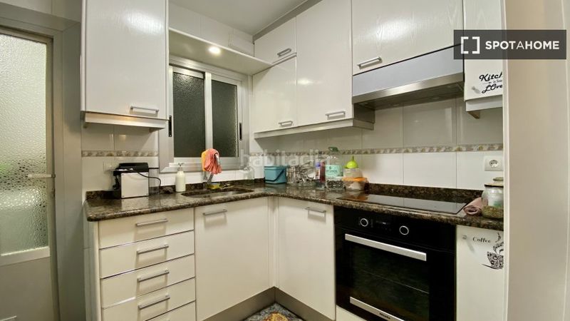 Foto 291ef579-cd64-4ba8-90a2-6eb1d5eeb375. Miete etagenwohnung mit heizung in La Torrassa Hospitalet de Llobregat (L´)