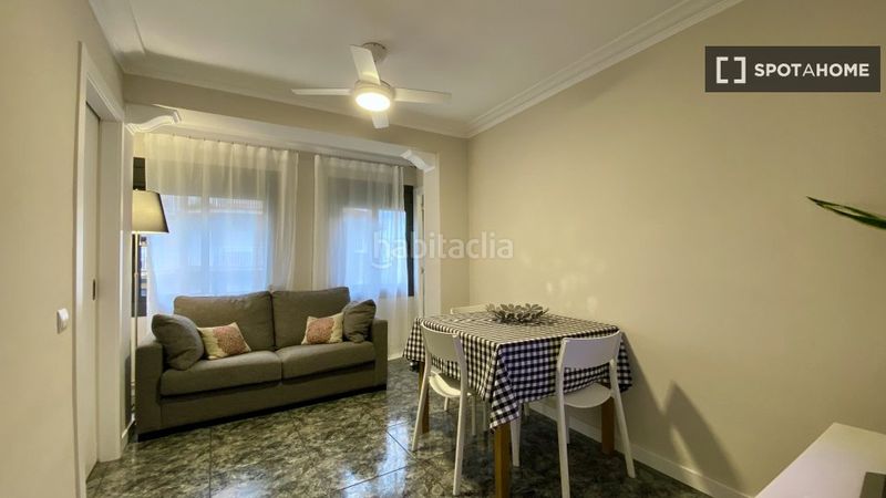 Foto 437d93eb-42fb-4515-a4c0-030e296a7303. Miete etagenwohnung mit heizung in La Torrassa Hospitalet de Llobregat (L´)