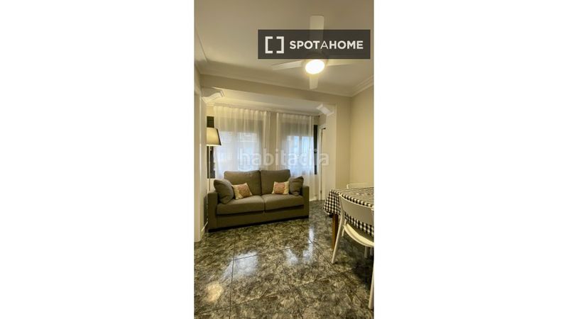 Foto 5e81f1f3-5ebb-42f8-81eb-ffb6686a2506. Miete etagenwohnung mit heizung in La Torrassa Hospitalet de Llobregat (L´)