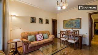 Lloguer Pis a Fort Pienc. Apartamento de 4 habitaciones en alquiler en el fort pienc