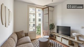 Rent Flat in La Nova Esquerra de l´Eixample. Piso en alquiler de 2 habitaciones en la nova esquerra, barcelon