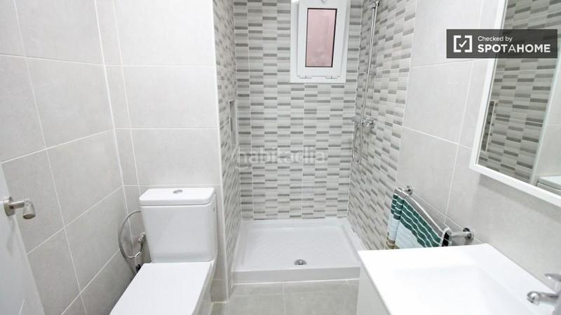 Foto 91a529b9-ed27-4fe7-ae80-55f595c8b154. Alquiler piso apartamento de 3 dormitorios en alquiler en horta guinardó, en Barcelona