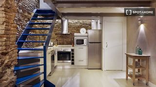 Lloguer Pis a St. Pere - Sta. Caterina - El Born. Apartamento de 2 dormitorios en alquiler en barcelona