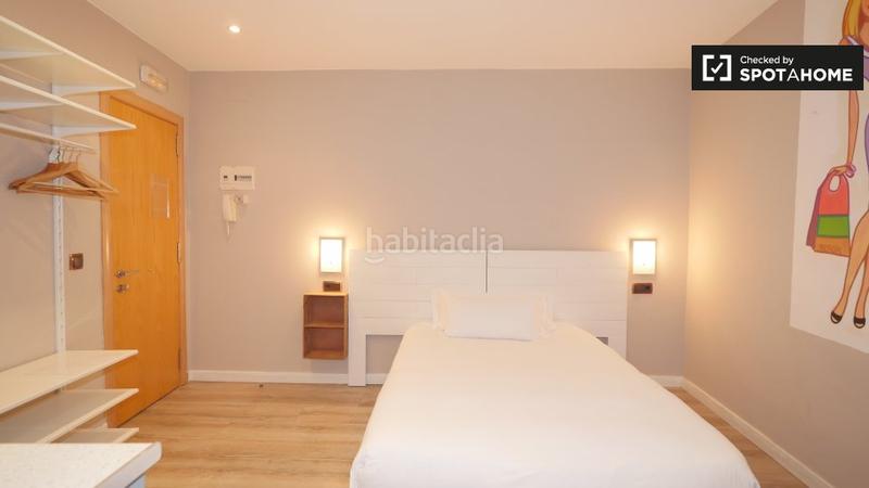 Foto 311c7e66-18a4-4ec5-9024-5120fa48accb. Alquiler piso estupendo estudio en alquiler en barri gotic, . en Barcelona