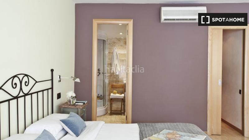 Foto 0ca6da95-d8aa-43a6-bc44-982cdb97e4bd. Alquiler piso hermoso y amplio estudio en alquiler, barri Gòtic, en Barcelona