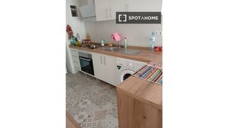 Rent Flat in Sant Ramon - Maternitat. Apartamento de 1 dormitorio en alquiler en la maternitat, barcel