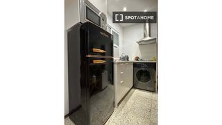 Lloguer Pis a Sant Antoni. Apartamento en carrer de rocafort, barcelona, de 70 m con 1 dorm