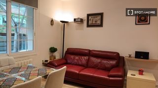 Rent Flat in Font de la Guatlla. Se alquila piso de 2 habitaciones en la font de la guatlla.