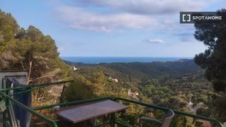Location Appartement à Sant Cebrià de Vallalta. Apartamento de 1 dormitorio en alquiler en barcelona