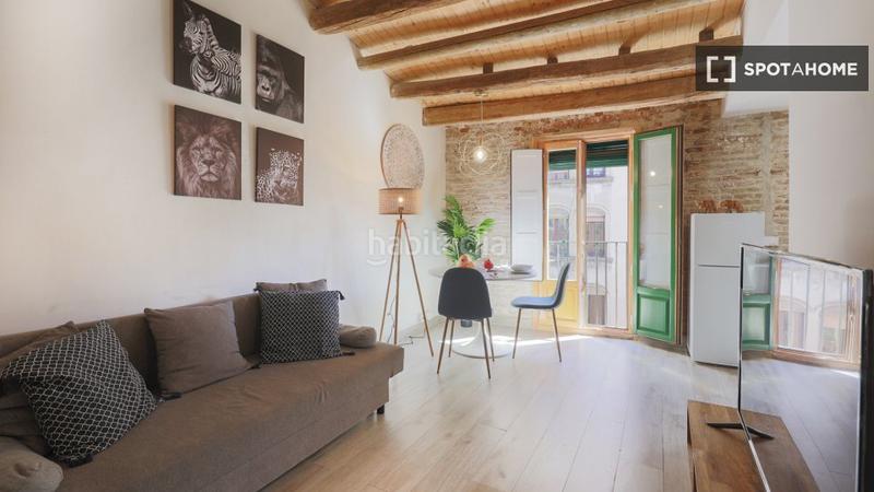 Foto cd30262d-70e5-4afe-ab5a-e68b303acfb6. Rent flat with heating in Raval Barcelona