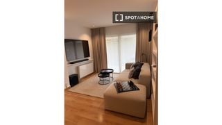 Rent Flat in Eixample. Piso en alquiler de 2 habitaciones en sant cugat del vallès