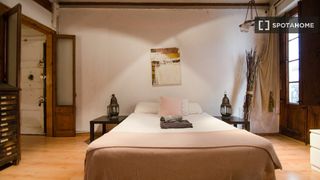Rent Flat in Gòtic. Apartamento de 2 habitaciones en alquiler en el gòtic, barcelona