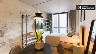 Miete Etagenwohnung in Fort Pienc. Estudio amueblado en un coliving en barcelona