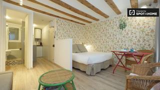 Location Appartement à Gòtic. Estudio en alquiler en barri gòtic, barcelona