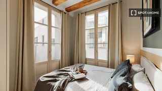 Lloguer Pis a St. Pere - Sta. Caterina - El Born. Apartamento de 2 dormitorios en alquiler en barcelona