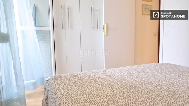 Foto f14d5f54-22a5-4925-b29b-9d8e470cd0ed. Alquiler piso  de 3 habitaciones en el besòs i el maresme en Barcelona