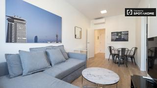 Lloguer Pis a Raval. Moderno apartamento de 2 dormitorios en alquiler en leixample, b