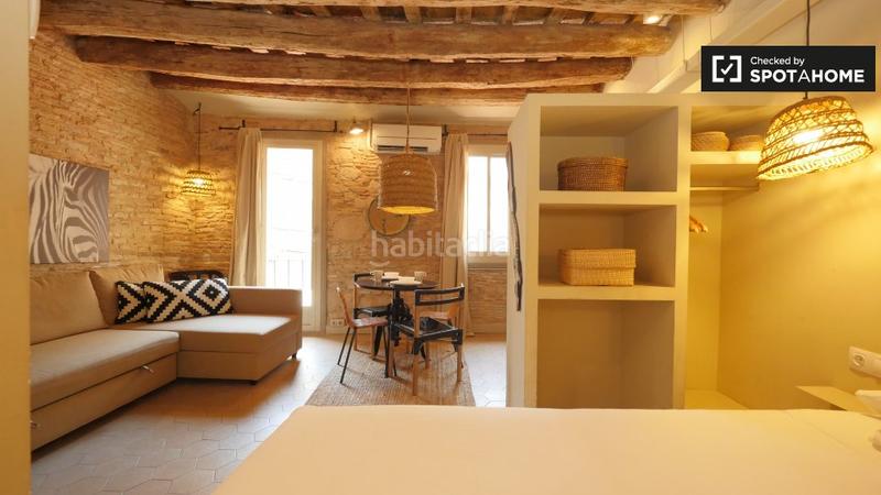 Foto 88404b61-8671-41e5-9668-ad1c617a3a87. Alquiler piso estudio en alquiler en barri Gòtic, en Barcelona