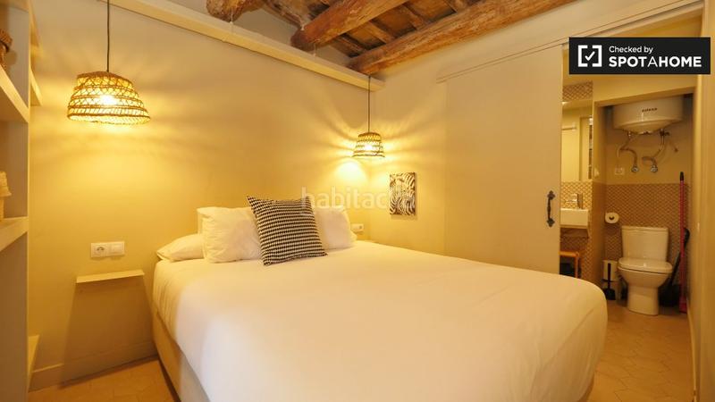 Foto b3df75a8-7f96-4ecf-97ba-c5aee4d4c1c6. Location appartement avec chauffage dans Gòtic Barcelona