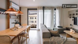 Rent Flat in Dreta de l´Eixample. Apartamento de 2 dormitorios en alquiler en el eixample, barcelo