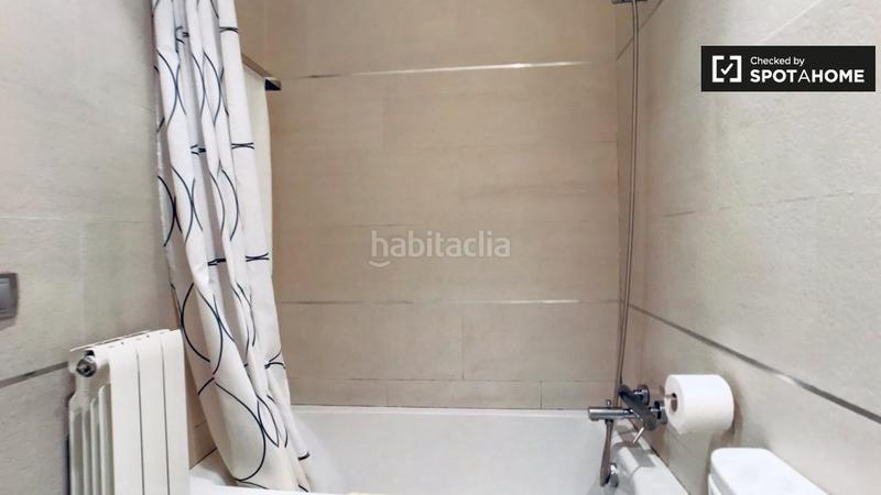 Foto 0493505e-9d2d-405d-be53-1624627e3dd6. Affitto appartamento con riscaldamento in El Camp de l´Arpa del Clot Barcelona