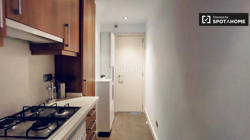 Foto 32c9eccf-b3ed-497a-a672-f96ad7d84d89. Affitto appartamento con riscaldamento in El Camp de l´Arpa del Clot Barcelona