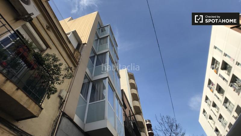 Foto 13b4872e-5409-433f-b76f-f196ae3c25ee. Rent flat with heating in El Camp de l´Arpa del Clot Barcelona