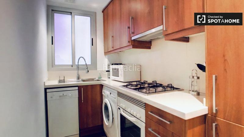 Foto 4e619085-7fd6-4d79-b00f-3581fd44f812. Rent flat with heating in El Camp de l´Arpa del Clot Barcelona