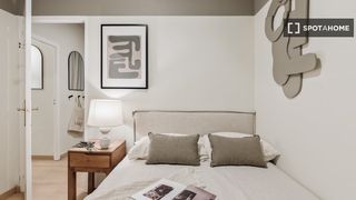 Lloguer Pis a La Nova Esquerra de l´Eixample. Apartamento de 3 dormitorios en alquiler en lantiga esquerra, ba