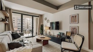 Location Appartement à La Nova Esquerra de l´Eixample. Piso en alquiler de 3 habitaciones en la nova eixample.