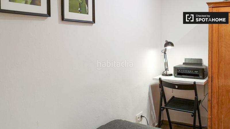 Foto 7756a371-4a47-49c3-95df-05d1d4dc7319. Alquiler piso moderno apartamento de 3 dormitorios en alquiler en barri Gòtic, . en Barcelona