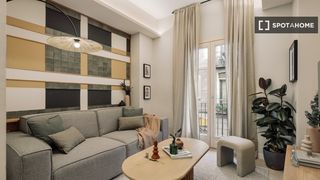 Affitto Appartamento in St. Pere - Sta. Caterina - El Born. Piso de 2 habitaciones en alquiler, sant pere santa caterina