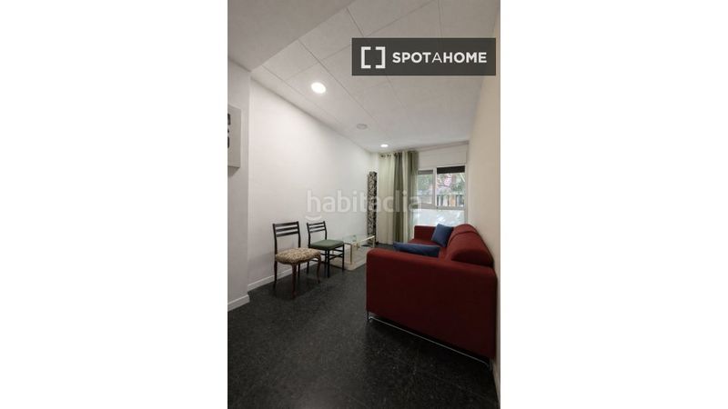 Foto 8b211c9e-875b-4d1b-950c-7e2c22e4f455. Alquiler piso apartamento de 2 habitaciones en Sant Antoni, en Barcelona