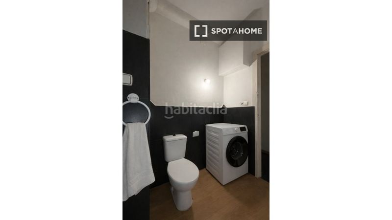 Foto 8db7c060-7d9a-4e5c-a945-3e8340233a47. Alquiler piso apartamento de 2 habitaciones en Sant Antoni, en Barcelona
