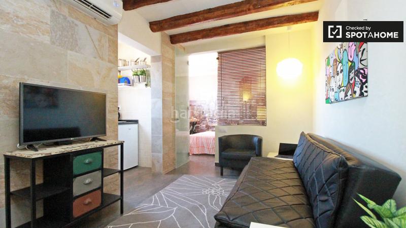 Foto 0445fd8f-dca0-4d9e-99c4-f8bb16dc0dd2. Alquiler piso moderno apartamento de 1 dormitorio en alquiler en el Raval, en Barcelona