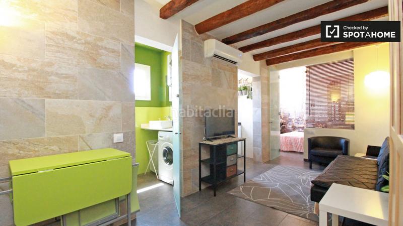 Foto 8a1cf642-1848-4d22-9718-0009f3922ae3. Rent flat with heating in Raval Barcelona