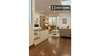 Rent Flat in El Poble Sec - Parc de Montjuïc. Estudio en alquiler en el poble sec, barcelona