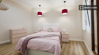 Rent Flat in Raval. Piso de 2 habitaciones en alquiler en el gotic, barcelona.