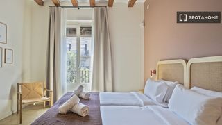Lloguer Pis a Sant Antoni. Piso de 1 dormitorio en alquiler en sant antoni, barcelona.