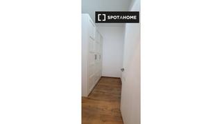 Alquiler Piso en Raval. Apartamento de 3 dormitorios en alquiler en el raval, barcelona.