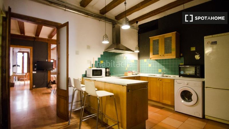 Foto 73ecfeaa-91ca-4189-9d68-be2d47febda2. Rent flat with heating in Gòtic Barcelona