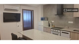 Affitto Appartamento in Ca n´Alzamora. Apartamento de 2 habitaciones en alquiler en rubí, barcelona
