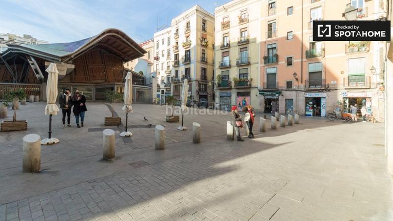 Foto 2f649725-ca6b-4d04-bfb2-e3a4f0289ed3. Lloguer pis amb calefacció a St. Pere - Sta. Caterina - El Born Barcelona