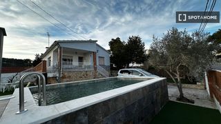 Rent Flat in Torre de Claramunt (La). Piso de 3 habitaciones en alquiler en barcelona.