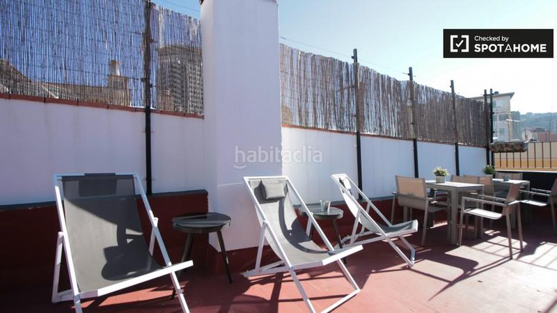 Foto 54bb99d4-c0dc-4bf0-a9f9-675615e21a73. Affitto appartamento con riscaldamento in Raval Barcelona