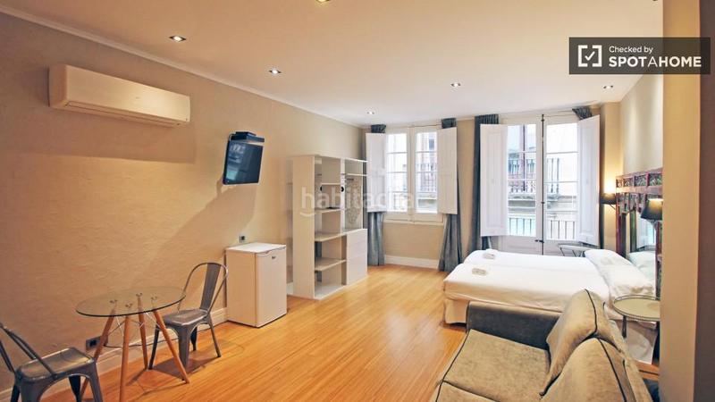 Foto 5f2da6e5-b8cd-4c8d-bb76-a61f9c3ca3dc. Rent flat with heating in St. Pere - Sta. Caterina - El Born Barcelona