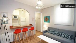 Rent Flat in Baix Guinardó. Moderno apartamento de 2 dormitorios en alquiler en eixample dre