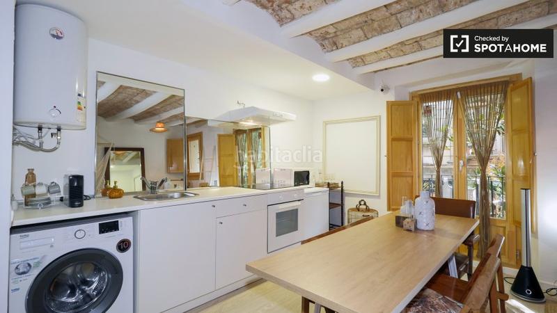 Foto f6043f50-83ef-448b-86c3-47495bc0d020. Location appartement avec chauffage dans Raval Barcelona