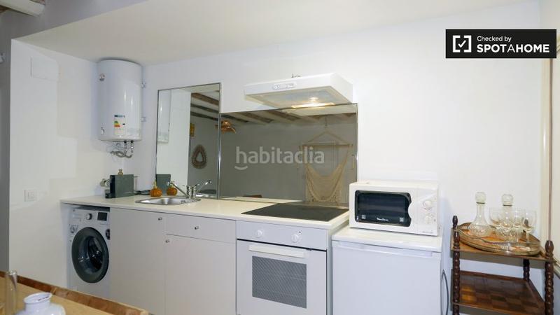 Foto 2882e5b2-42ef-41a1-9c7e-7f9efd7afe6b. Miete etagenwohnung mit heizung in Raval Barcelona